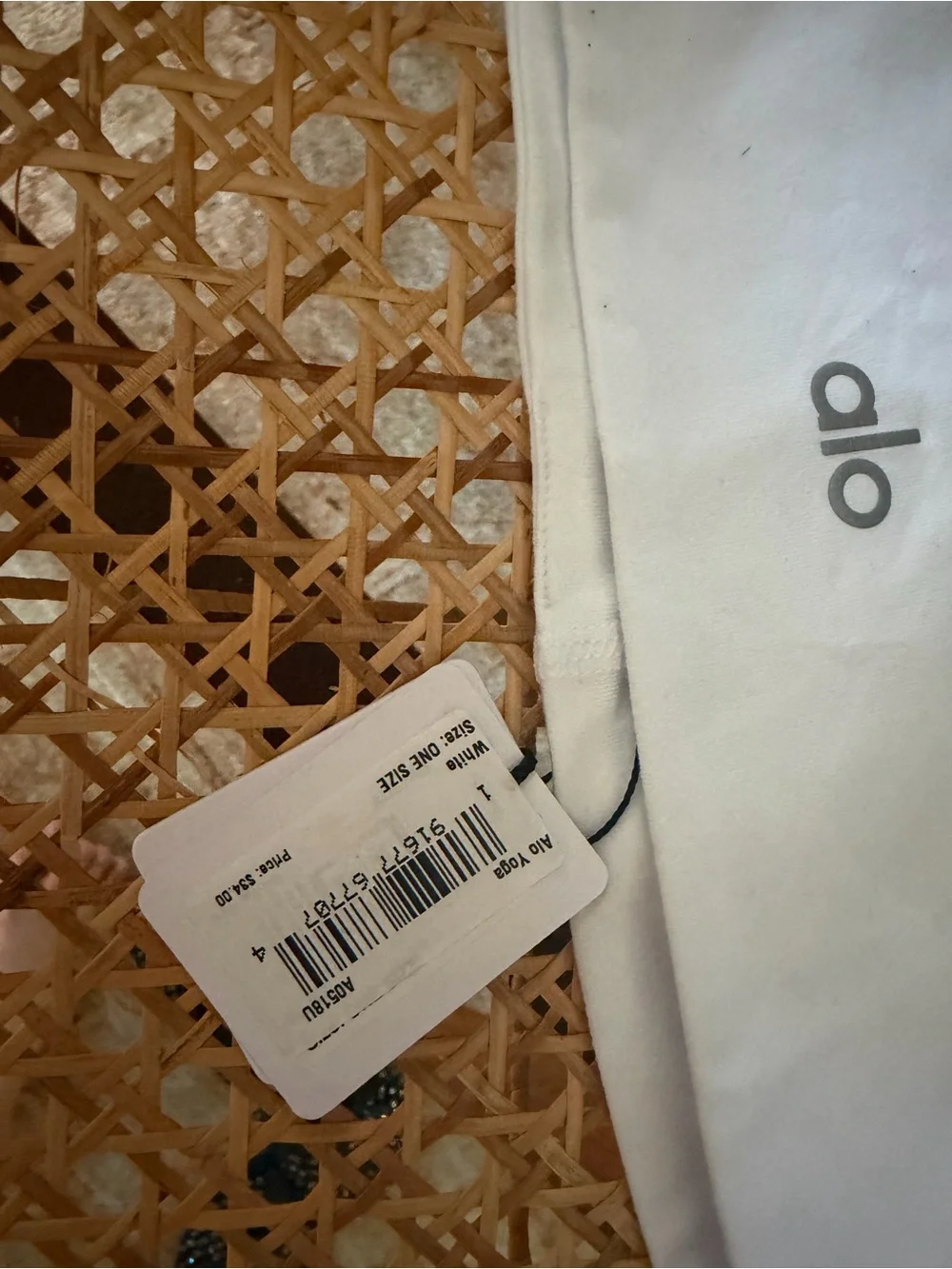 ALO Yoga Soft white Headband brand new